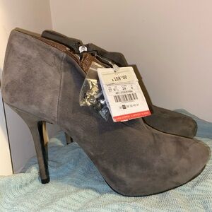 New Women’s Zara Booties 6.5